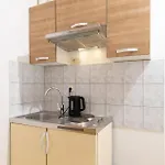 1 Bedroom Lovely In