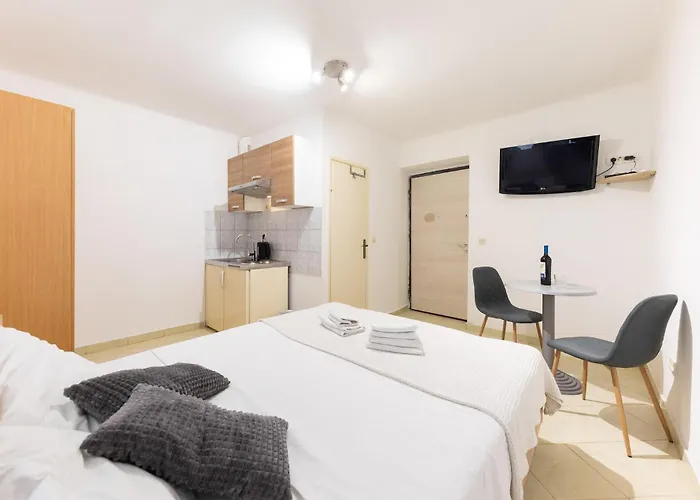 公寓 1 Bedroom Beautiful In