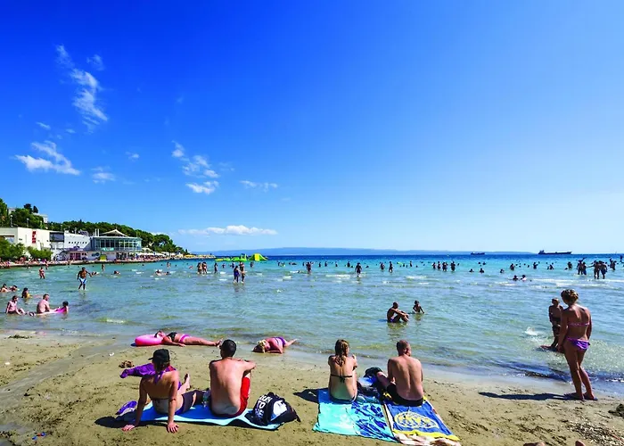 公寓 1 Bedroom Beautiful In *